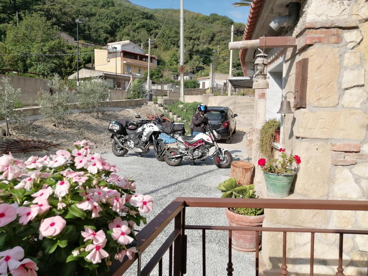 La Badia Hotell Messina Eksteriør bilde