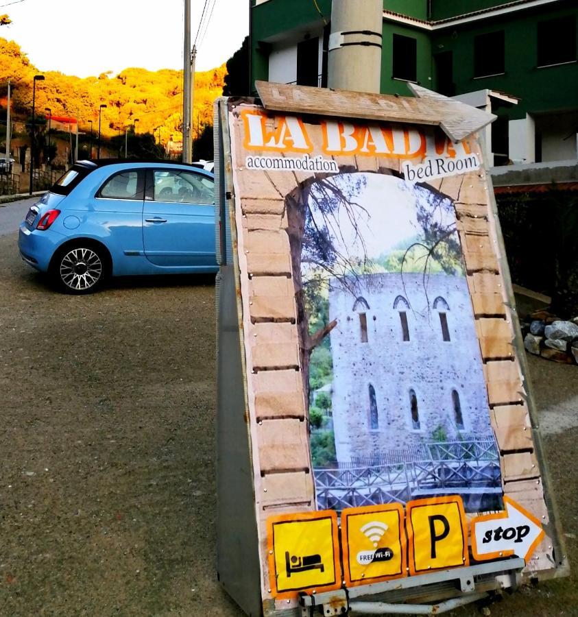 La Badia Hotell Messina Eksteriør bilde